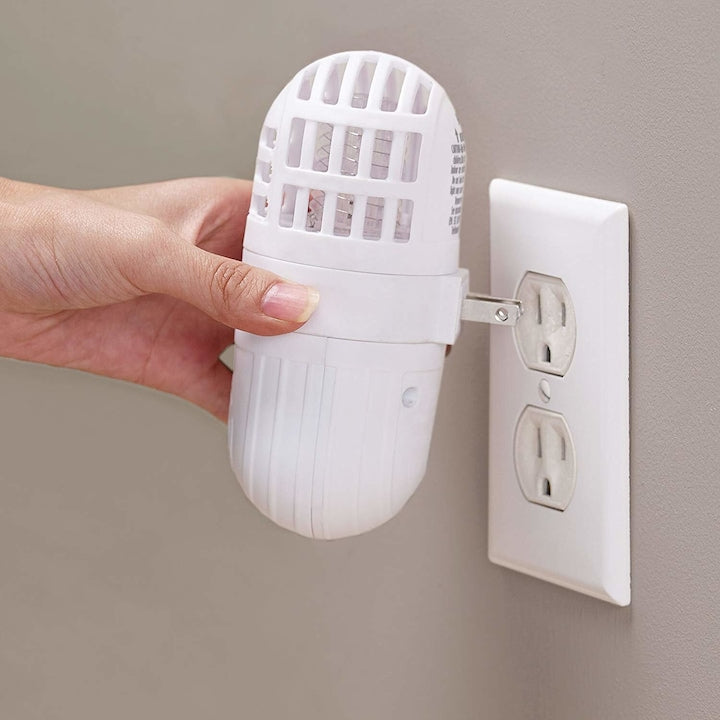 Dispozitiv anti rozatoare, tantari sau insecte cu ultrasunete Atomic si lumina